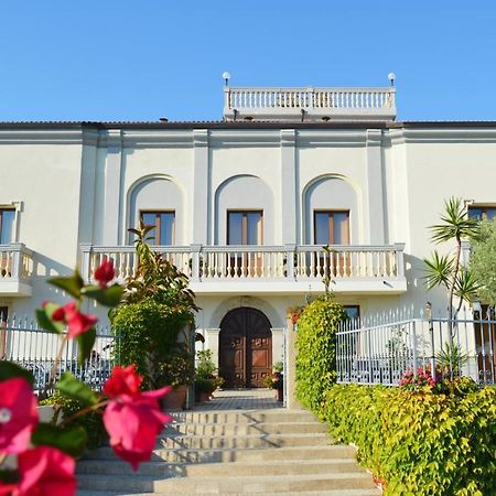Hotel Villa Cerelis Diamante Exterior photo