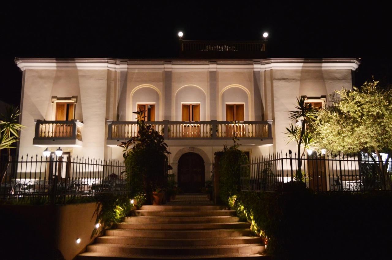 Hotel Villa Cerelis Diamante Exterior photo