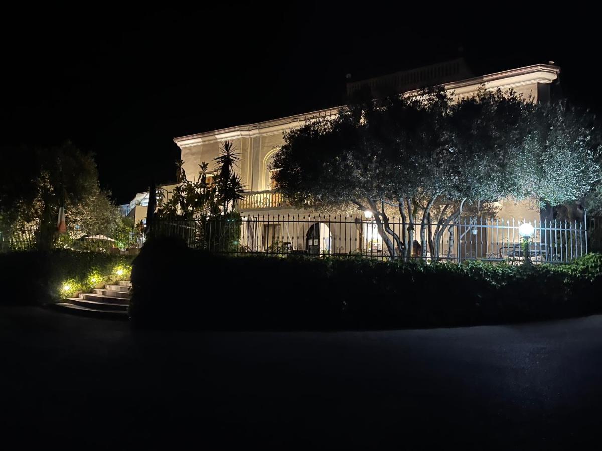 Hotel Villa Cerelis Diamante Exterior photo